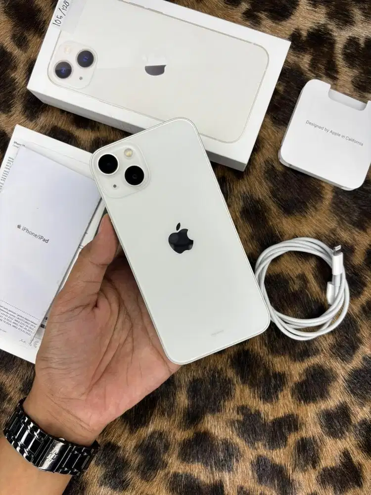 iPhone 13 128GB BH100 Resmi (White) Seminggu Pakai