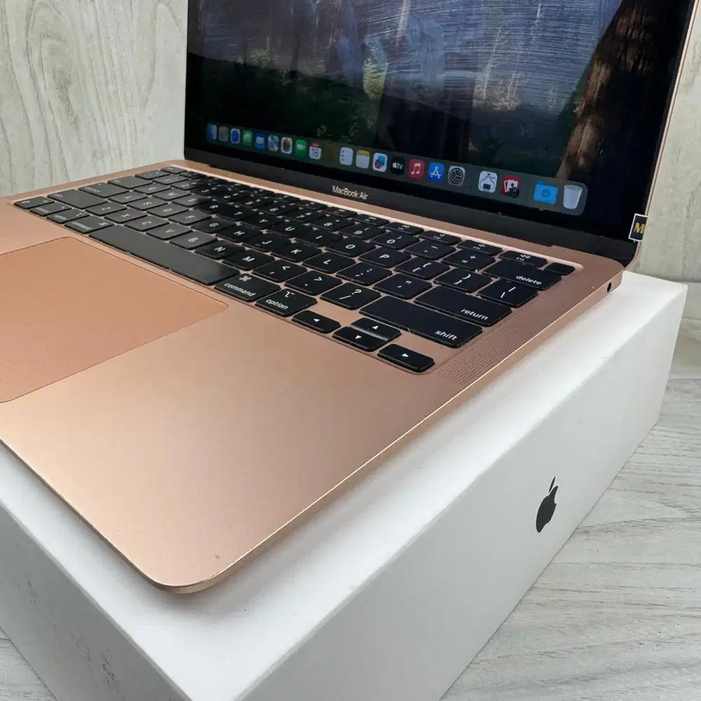 Macbook Air M1 8/512GB Like New
