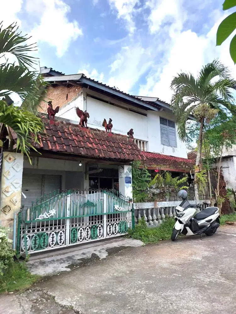 Rumah 2 Lantai Hanya 30 meter dari Jalan Bibis Raya