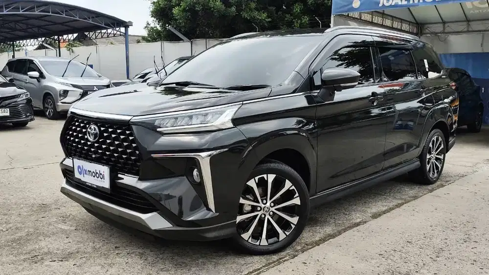 Pajak Panjang - Toyota Avanza 1.5 New Veloz Q CVT Bensin-AT 2022