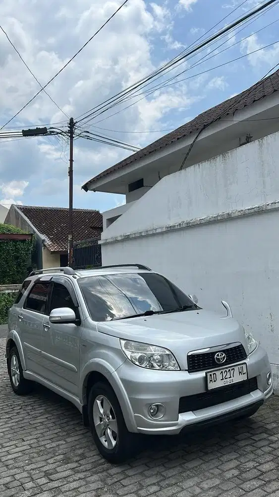 RUSH LOW KM ISTIMEWA