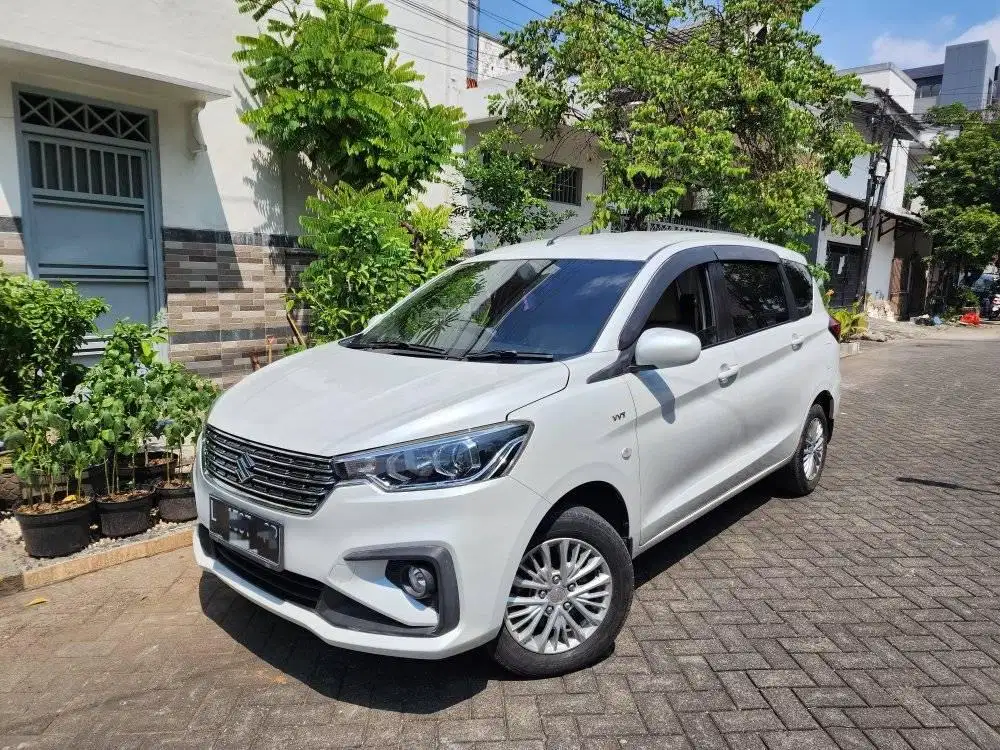 Suzuki Ertiga GL 2024 Matic Putih Istimewaah