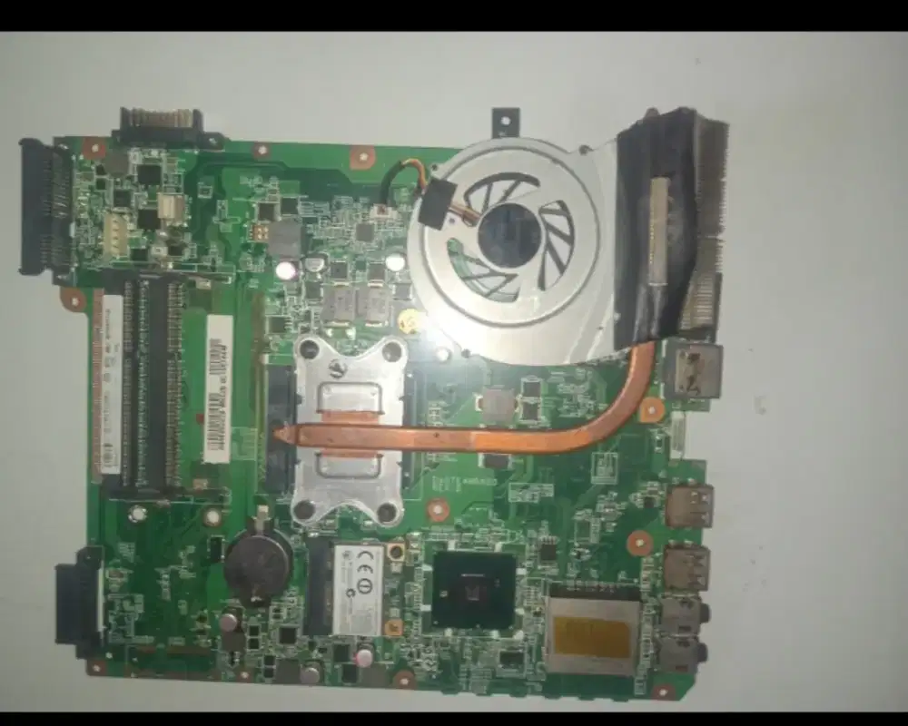 Motherboard laptop Toshiba L740