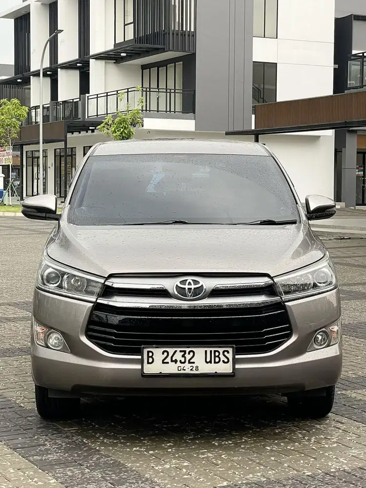 TDP 15 JUTA Toyota Innova Reborn  V 2.0 AT 2018