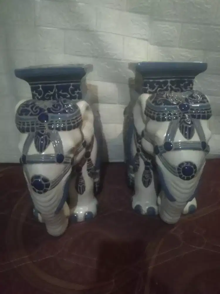 Keramik gajah Thailand sepasang