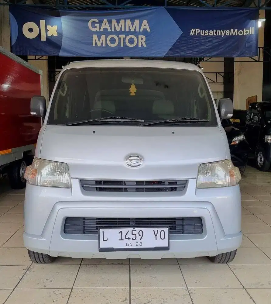 Gran Max D 1.5 Minibus AC PS Th2018 Silver Metalik Istimewa