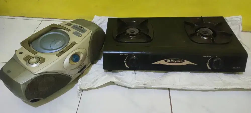 Kompor Gas Miyako 2 tungku & Tape compo Polytron