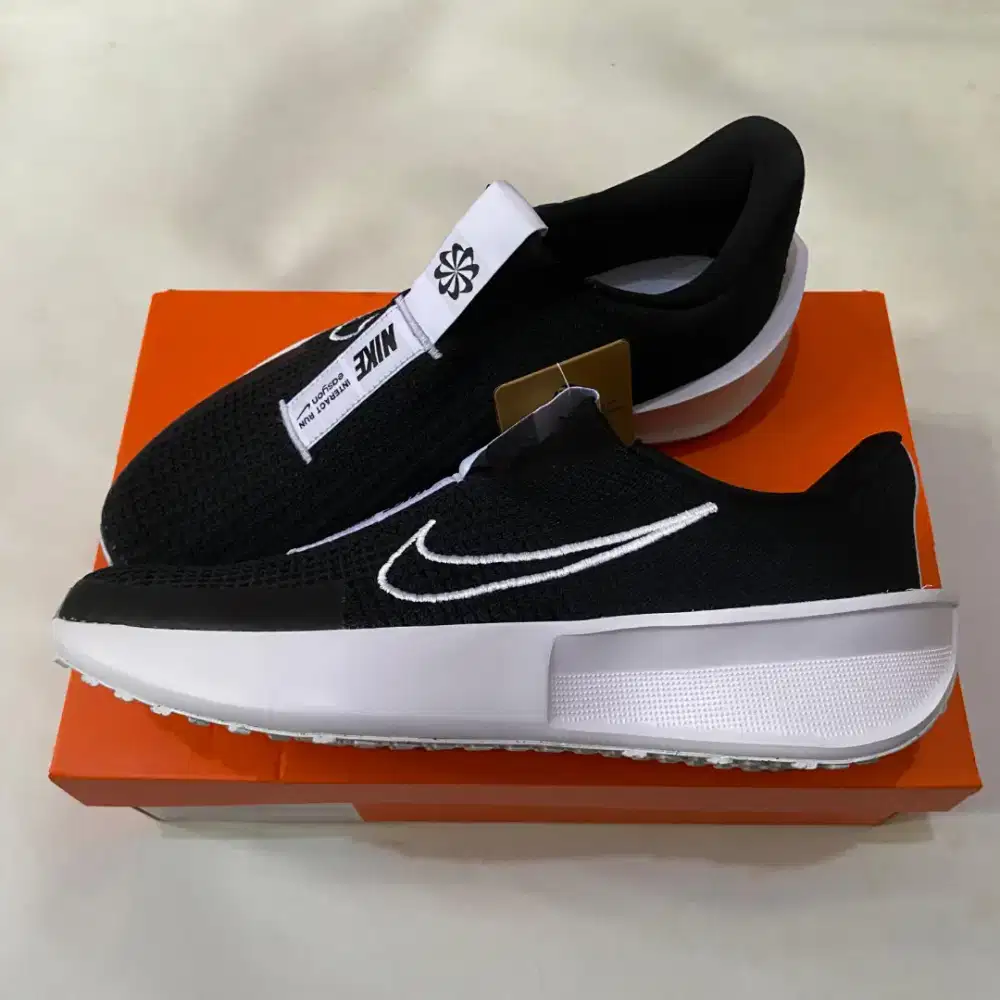 Original Sepatu Nike Interact Run EasyOn Running Slip On Selop Pria