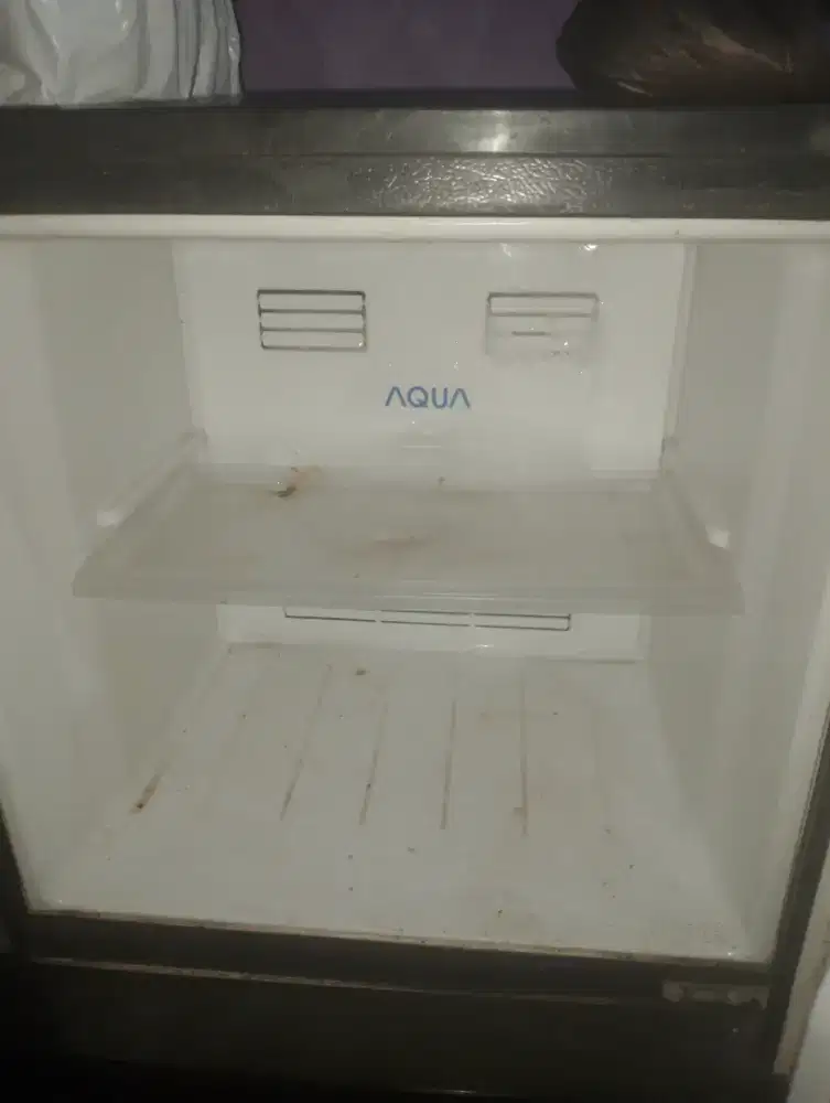 Di jual kulkas bekas