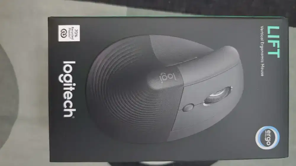 Mouse Logitech lift vertical mouse murah ori