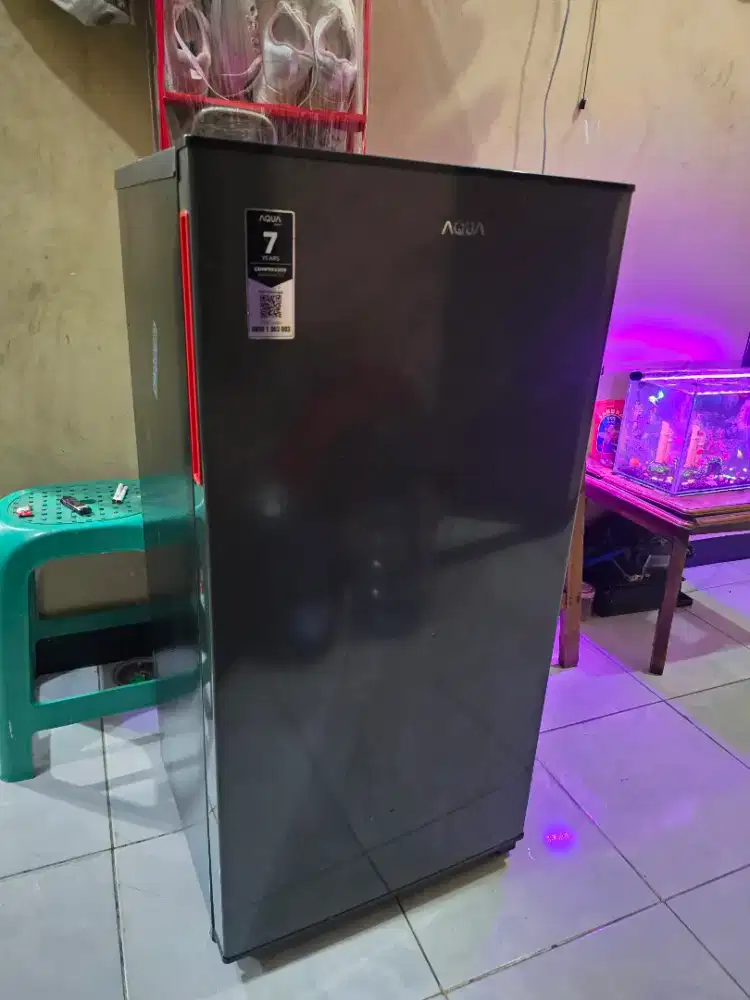 kulkas 1 pintu aqua