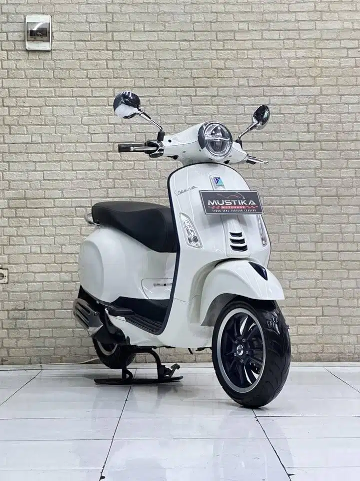 Odo 11rb mulus vespa primavera S 150cc abs 2022 white