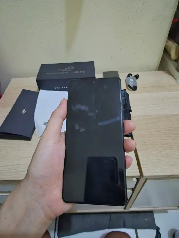 asusrog phone 9 fe 12/256