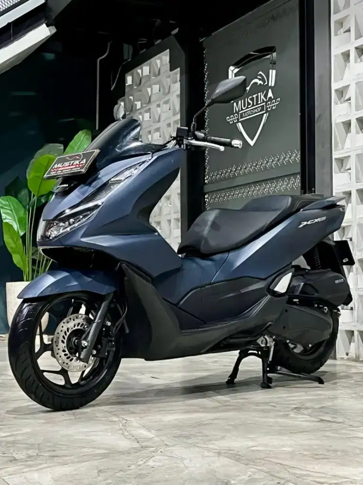 HONDA PCX 160 2023 - Chintia Mustika
