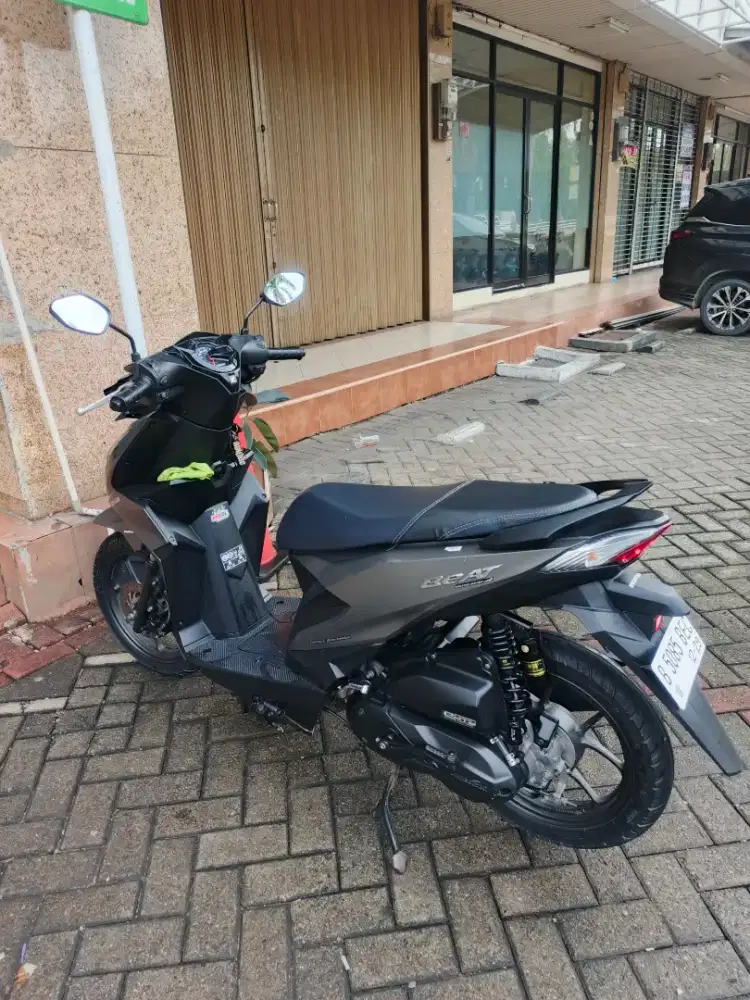 Jual pemakaian pribadi beat deluxe