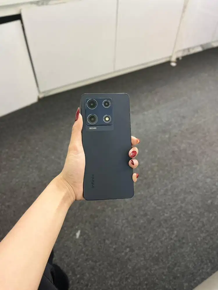 INFINIX note 30 Pro Ram 8/256GB Batangan mulus nominus Cod tt kredit