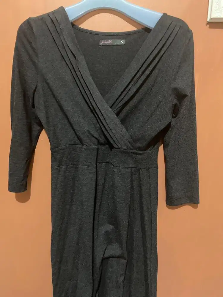 Dress bodytalk hitam