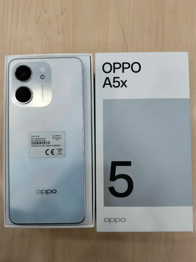 Oppo A5x 4 + 4 / 128gb