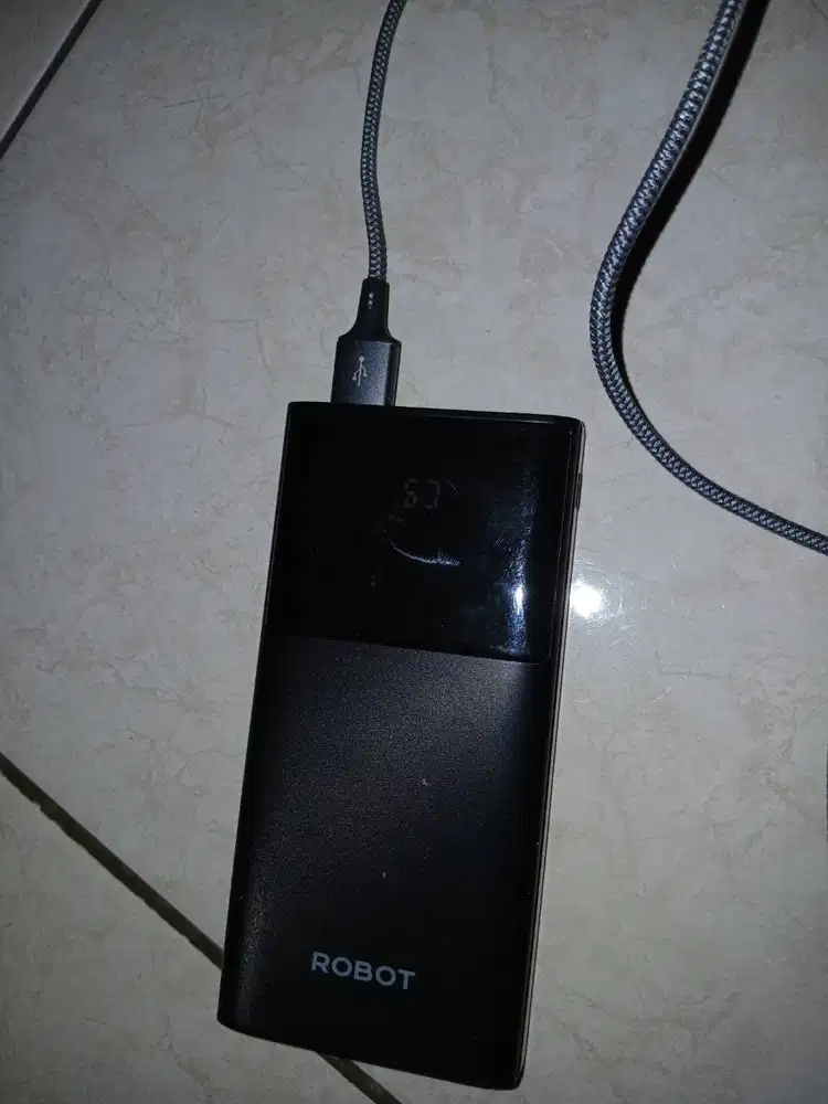 Power bank ROBOT ori