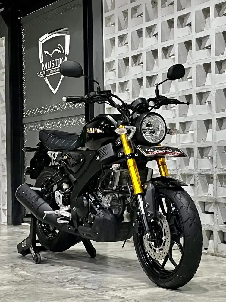 Super !! Yamaha XSR 155 th 2023 - Ayu Mustika