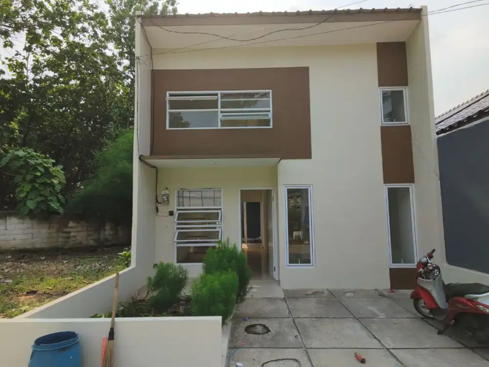 Rumah SIAP HUNI DP 0 Free Bea2 2 km Tol Limo Cinere