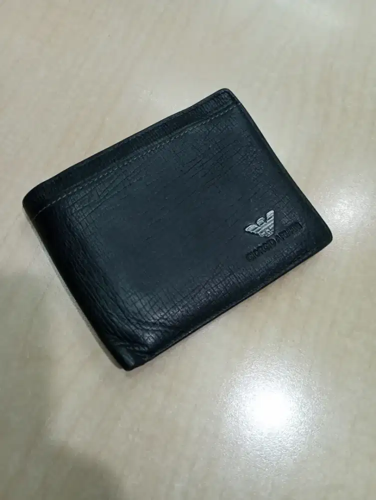 Dompet kulit import siap pakai