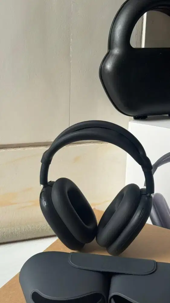 AirPods Max USB-C Gen 2 Like New Bergaransi