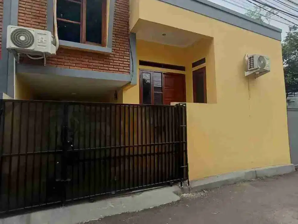 Disewakan Rumah 2 Lantai Jagakarsa