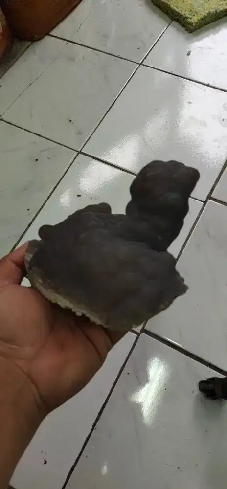 (WAJIB Transaksi Offline , Harga Net) Suiseki kura2 Natural dari Alam