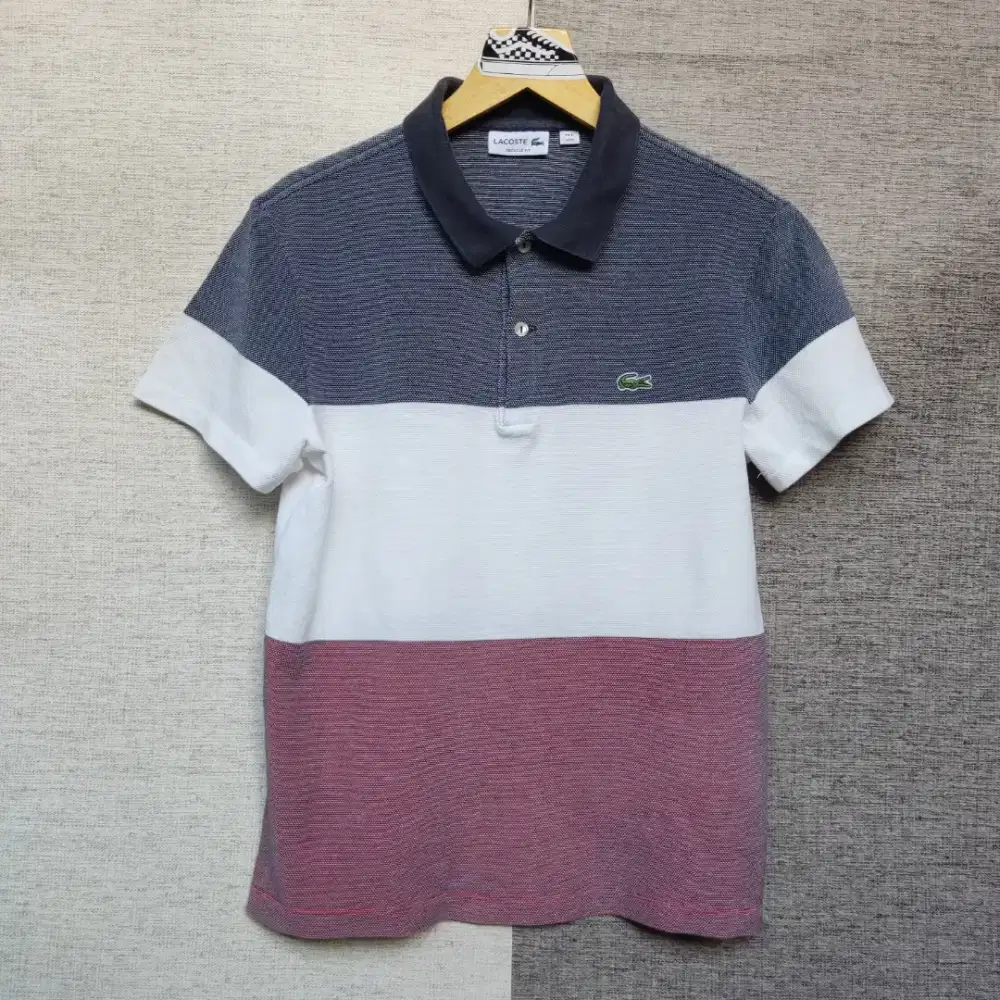 Kaos polo shirt Lacoste Tree Tone colour Size No .4