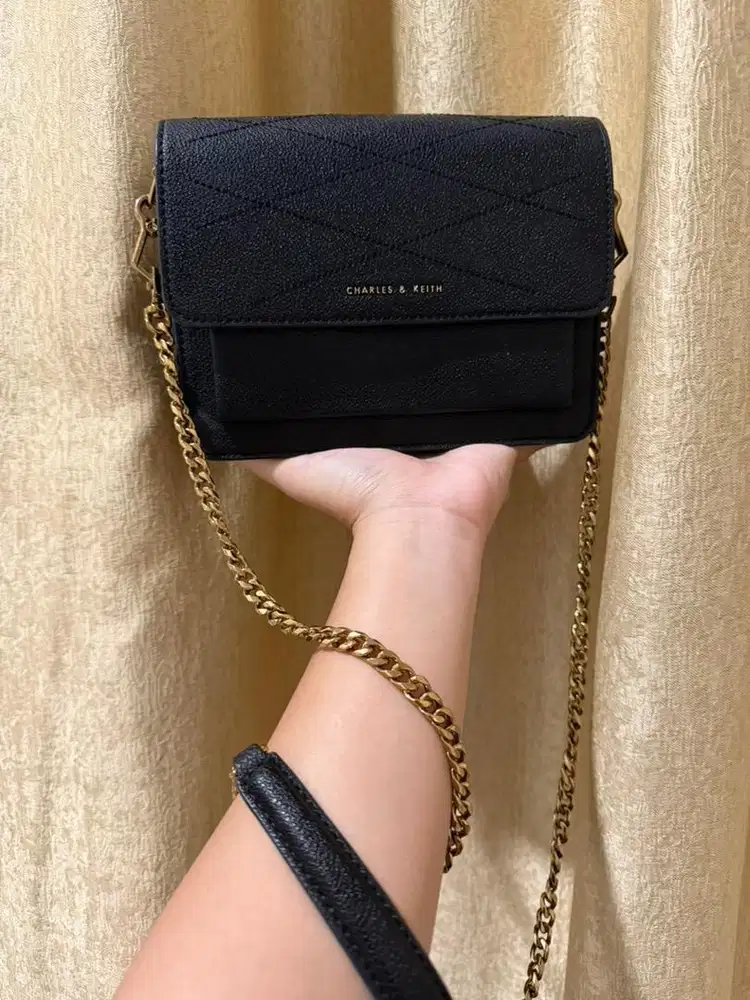 Tas charles & keith Original store