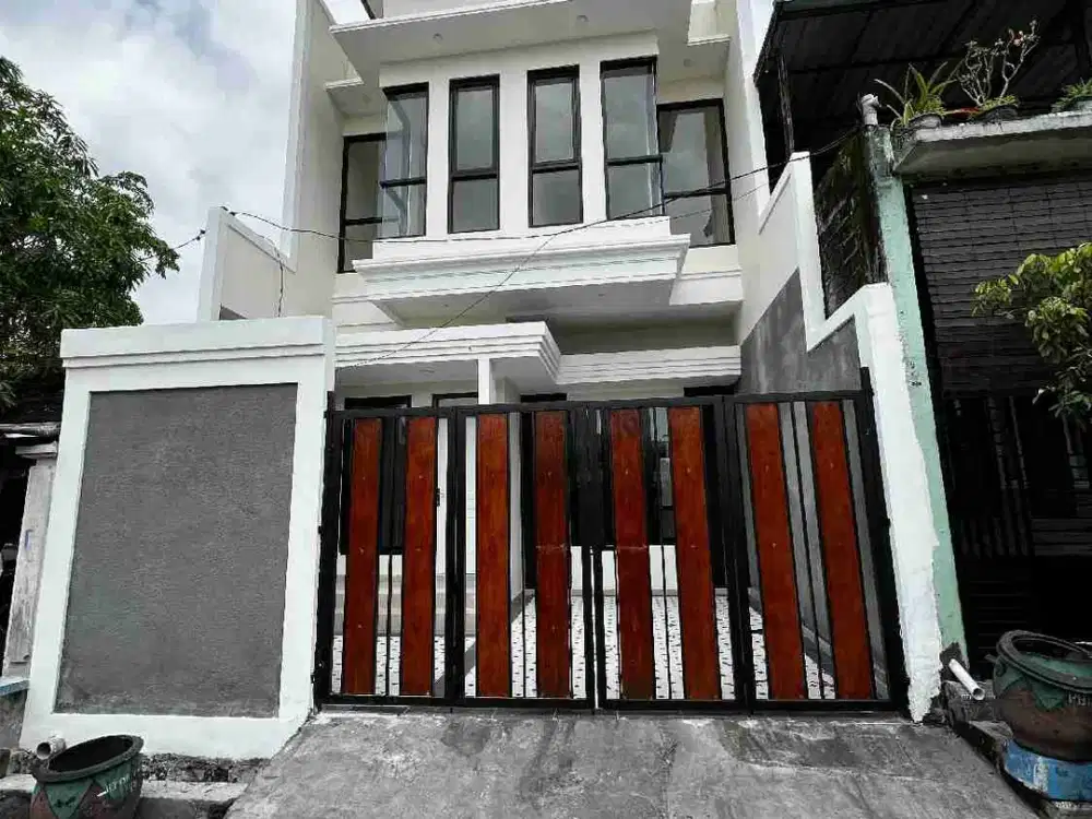 Rumah Cantik Minimalis Jalan Lebar, di Medayu Utara dekat MERR, Rungkut, Pandugo