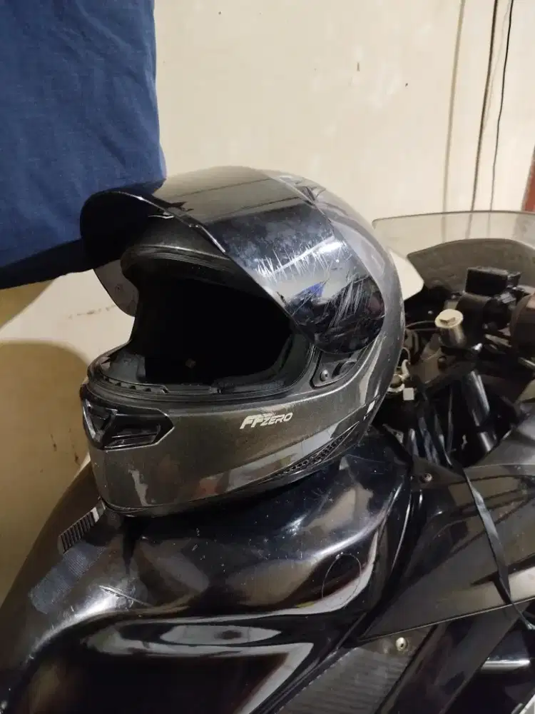 Helm rsv ff zero