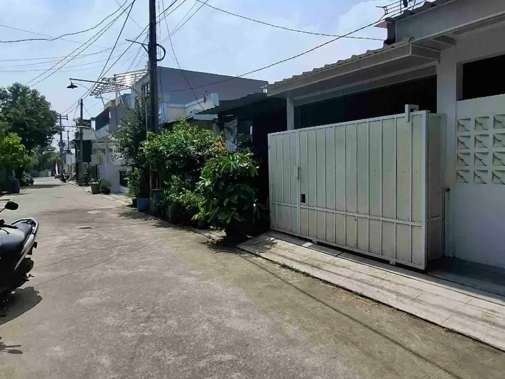 Rumah 2 Lantai di BTR 2