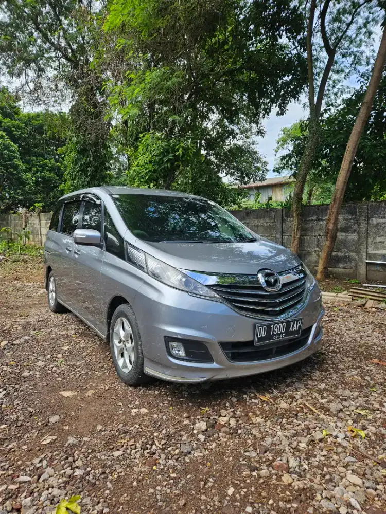 Mazda Biante skyactiv 2014