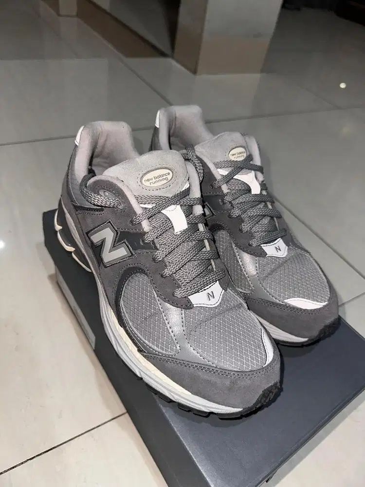 New Balance 2002R Slate Grey GS