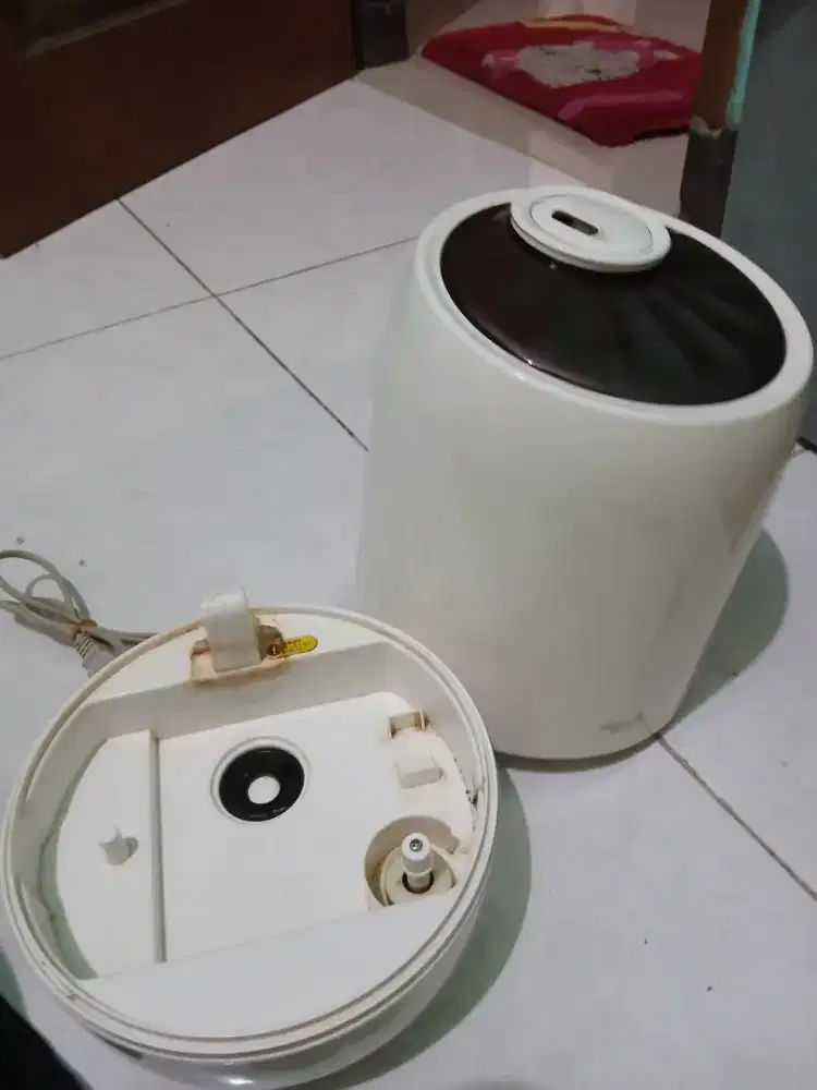 Air Diffuser merk Deerma F600 25Watt