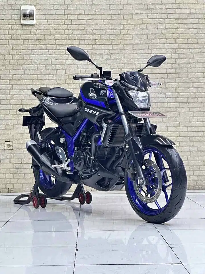 MT 25 Old Good Condition