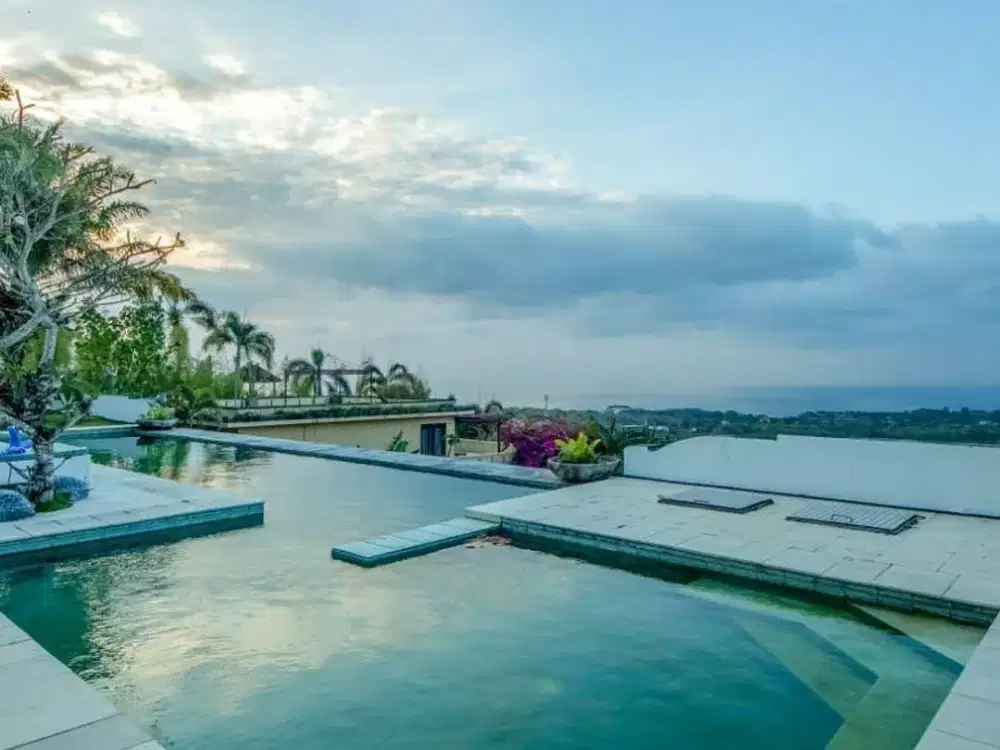 Dijual: Tanah Luas dengan Pemandangan Laut Bonus Vila — Labuan Sait, Pecatu, Bali