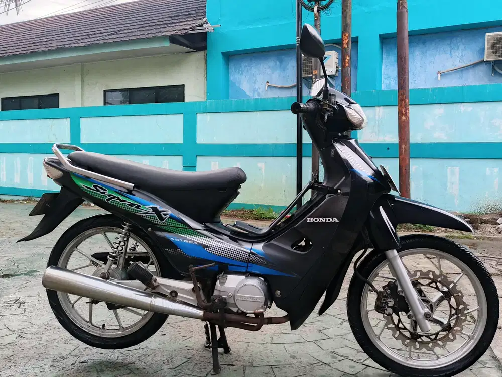 Honda Supra x 2005 stater tokcer halus mulus terawat