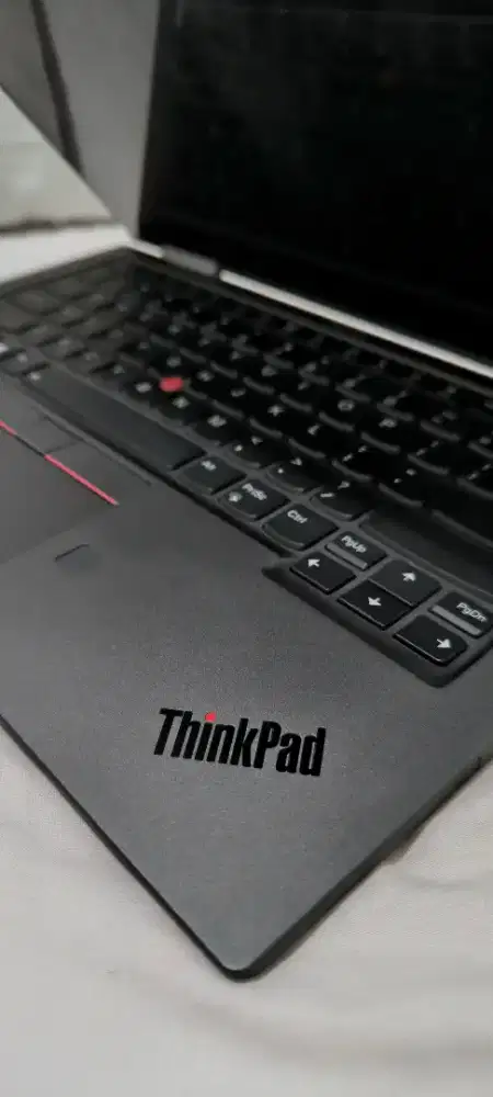 Lenovo Thinkpad Yoga X1 Gen 5