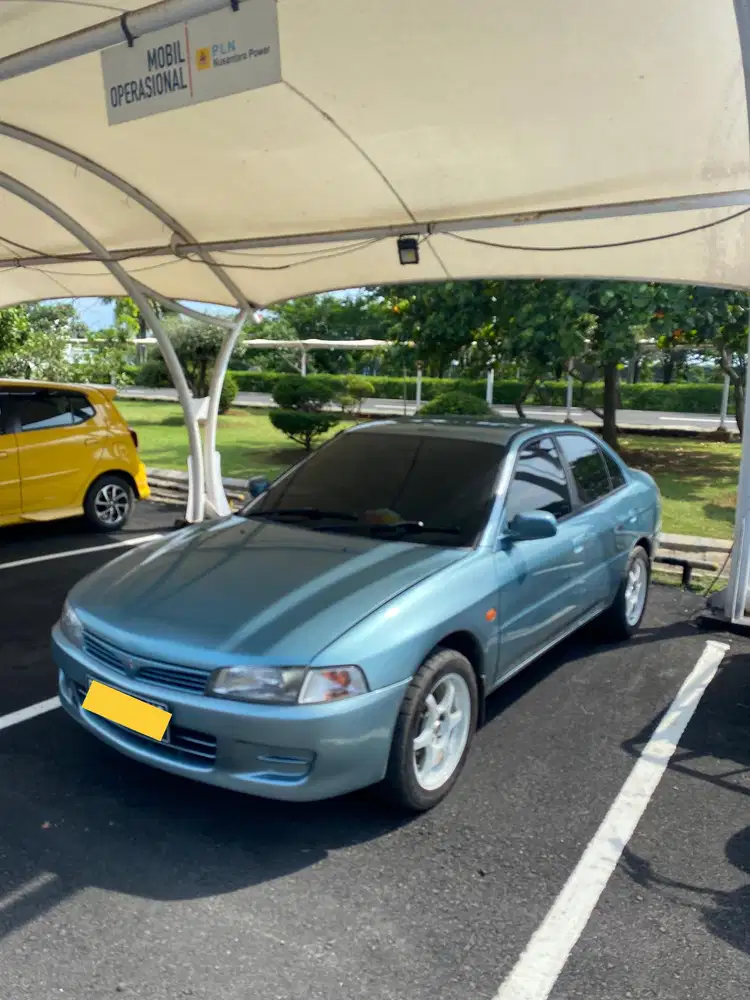 Mitsubishi Lancer 1997 Bensin