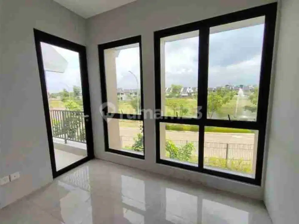 Rumah 2 Lantai 4+1 Kamar Luas 155m Z Living Grand Wisata Bekasi