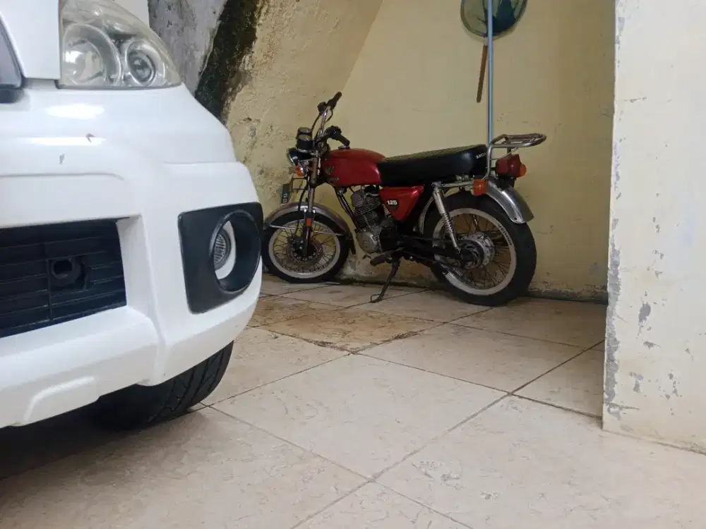 Motor jadul CB 125 SE