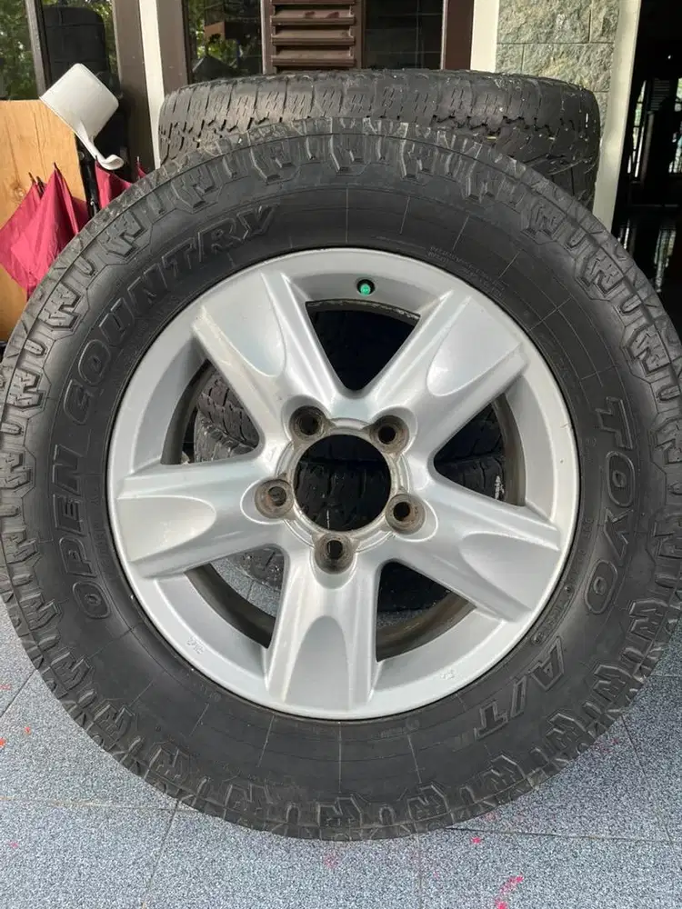 Velg 285/60/18 5 Lubang