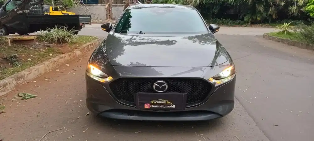 MAZDA 3 HATCHBACK 2024 GREY