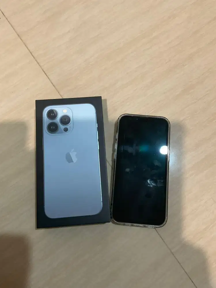 WTS Iphone 13 Pro blue - 128 GB