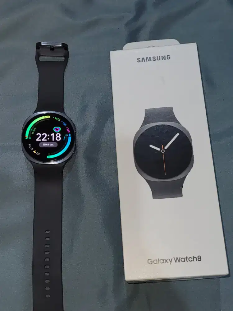 Samsung Galaxy Watch 8 - Mulus Like New - Pemakaian Office 95%