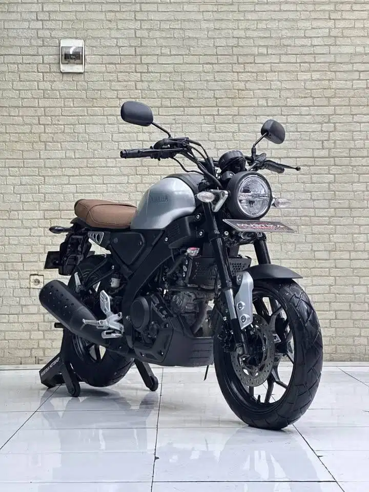 Yamaha xsr 155 km 9rb