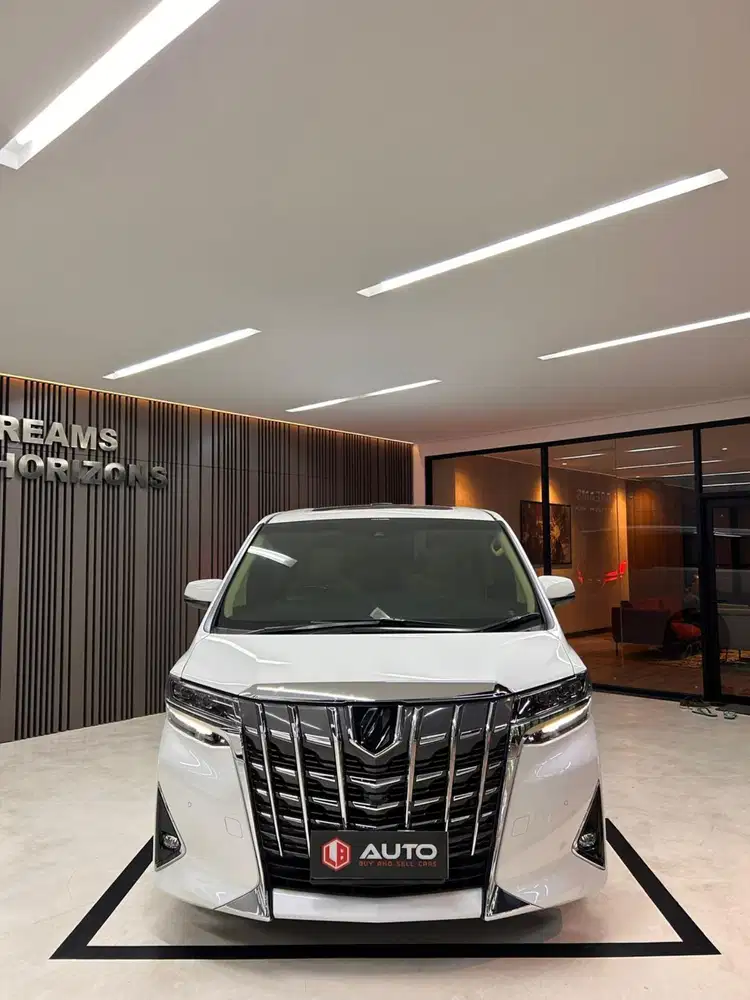 Toyota Alphard 2.5 G TSS ATPM 2023 Putih Nik 2022 Km26rb B28YNS